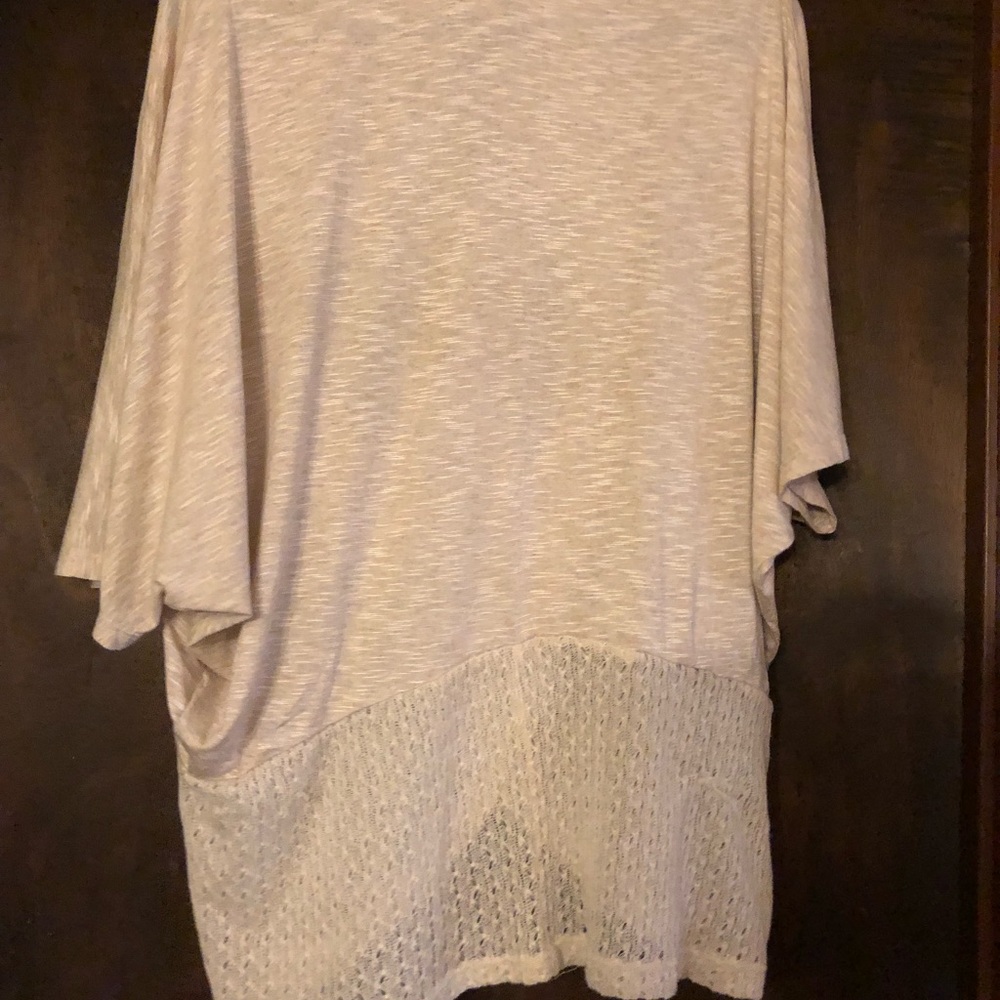 Testament Blouse - Picture 2 of 3